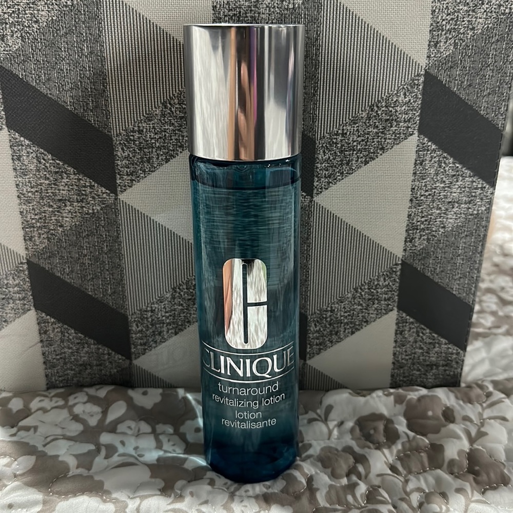 Clinique turn around revitalizing lotion
